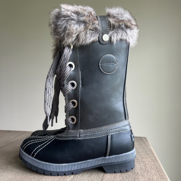 KIDS London Fog Melton Boots, Size 7, Black and Gray - Picture 10 of 13